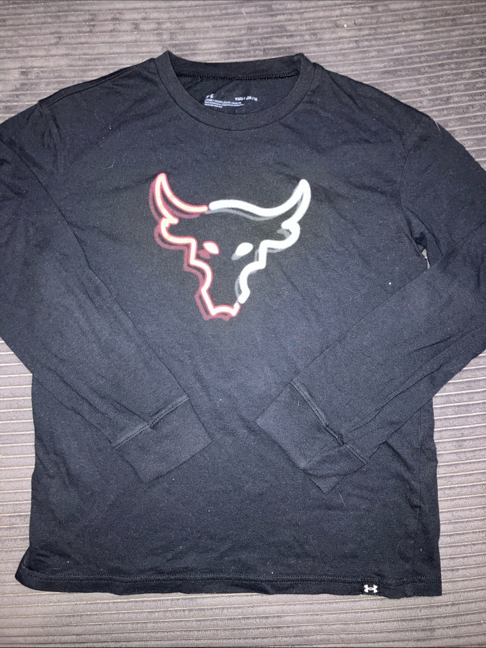 3/$50 Under Armour Project Rock Brahma Bull Dwayne Johnson Long Sleeved Tshirt